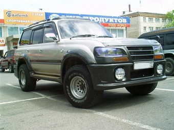 1993 Toyota LAND Cruiser picture