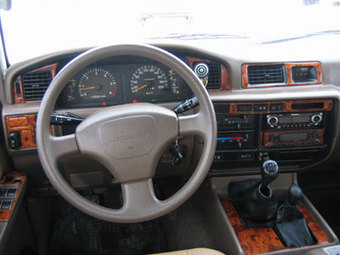 1996 Toyota LAND Cruiser picture