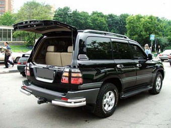 1998 Toyota LAND Cruiser picture