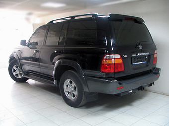 2000 Toyota LAND Cruiser picture