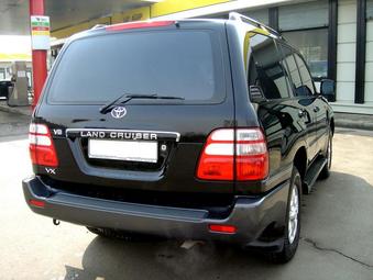 2003 Toyota LAND Cruiser picture